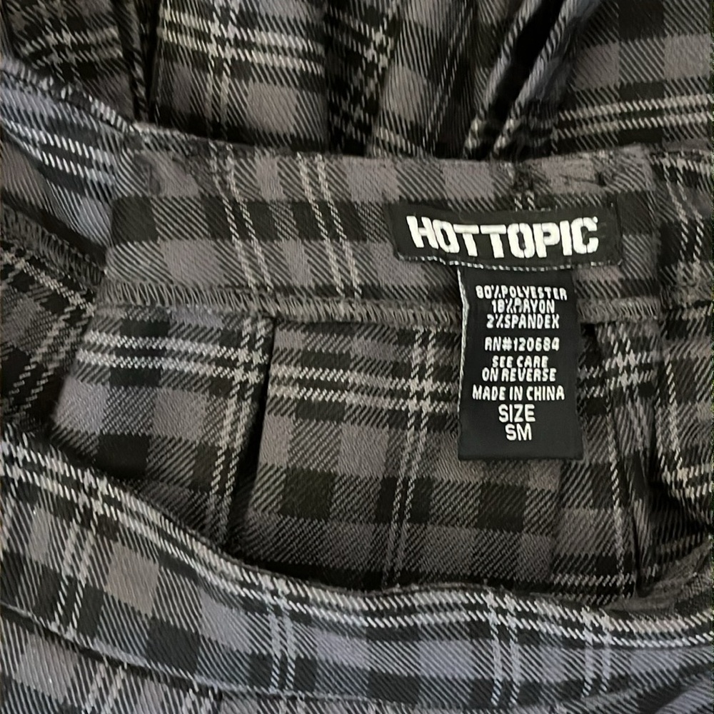 Hot Topic | Pleated plaid mini skirt w/suspenders Women’s size S M stretch punk - Picture 4 of 7